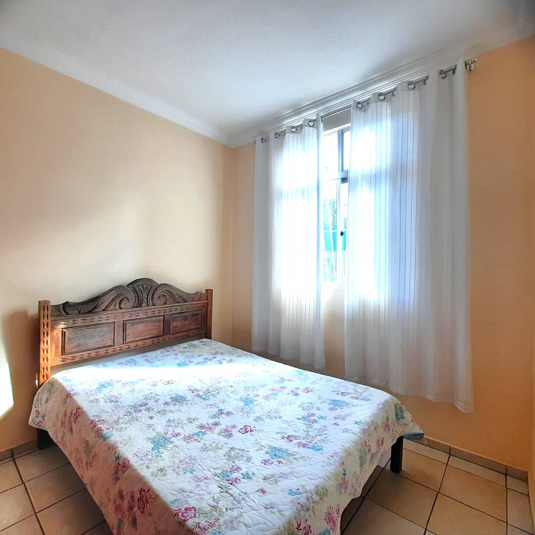 Apartamento à venda com 3 quartos, 76m² - Foto 1