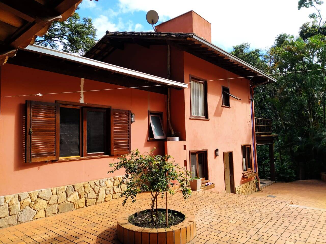 Casa de Condomínio à venda com 4 quartos, 1108m² - Foto 1