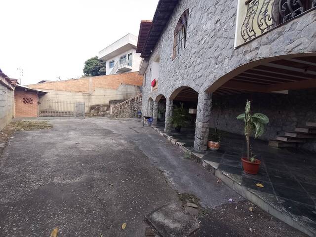 Casa para Venda em Belo Horizonte - 4