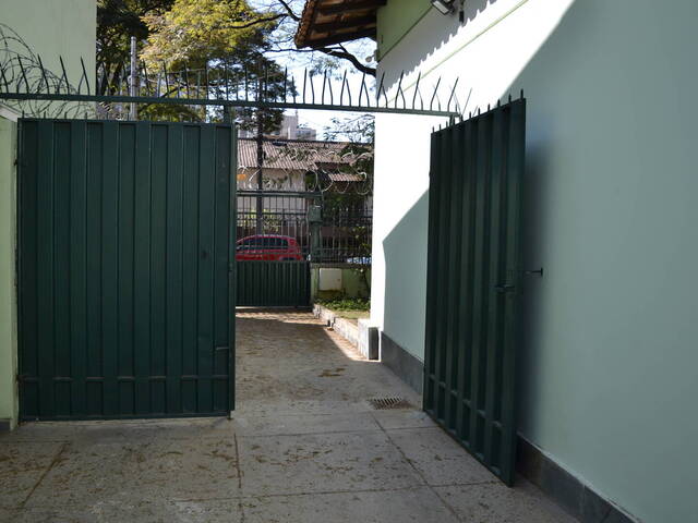 Casa para Venda em Belo Horizonte - 2